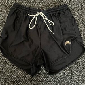 Men’s Small Tracksmith Van Cortlandt Shorts